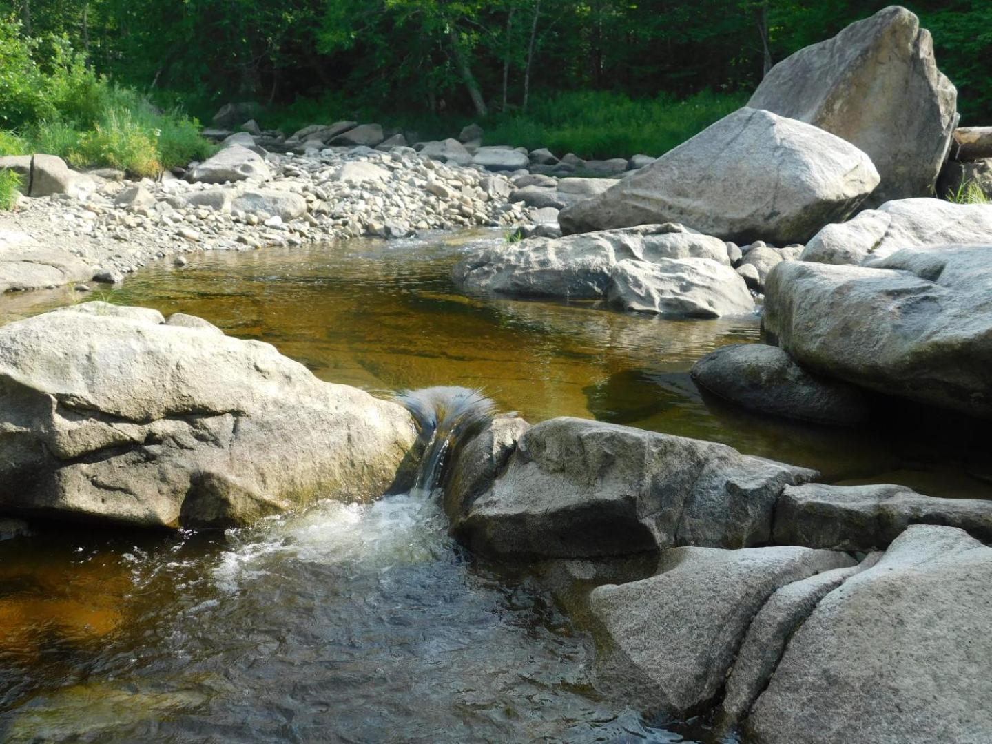 Aux Tipis De La Riviere Sauvage Villa Saint Romain Exteriör bild